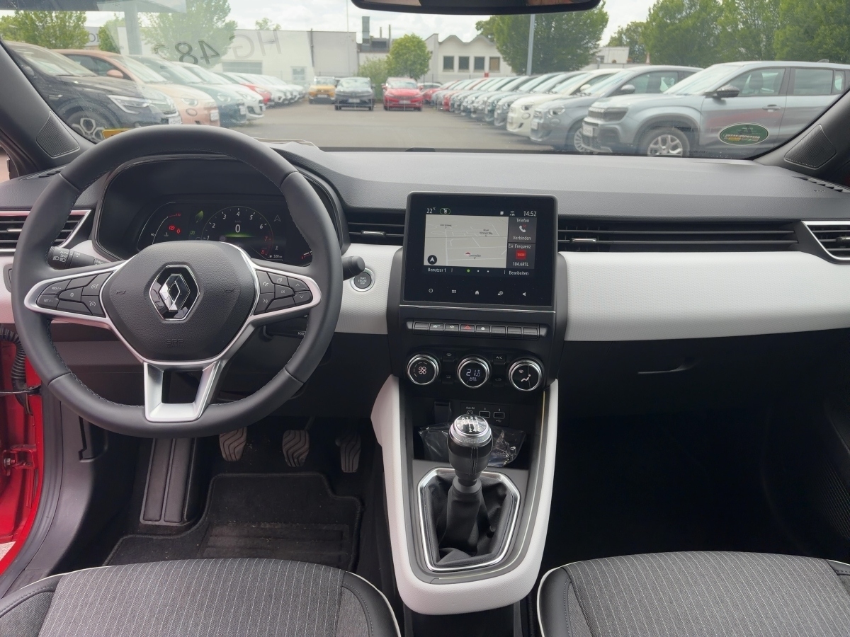 Renault Clio – Bild 9
