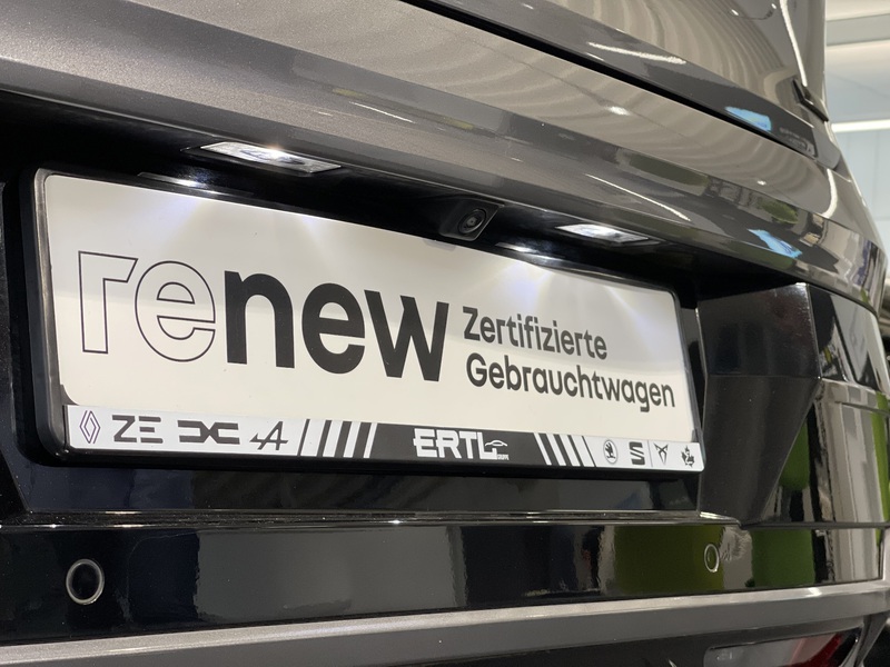 Fahrzeugabbildung Megane E-TECH Techno EV60 220 PS Optimum Charge  Bild 26 von 50