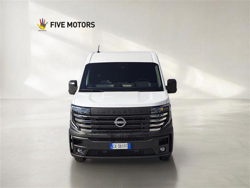 Nissan Interstar