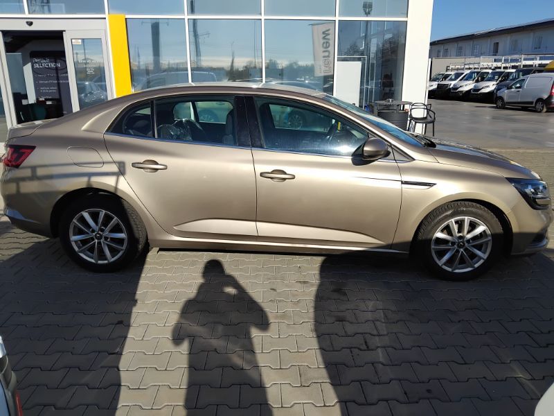 RENAULT Megane 2018 — imagine 4