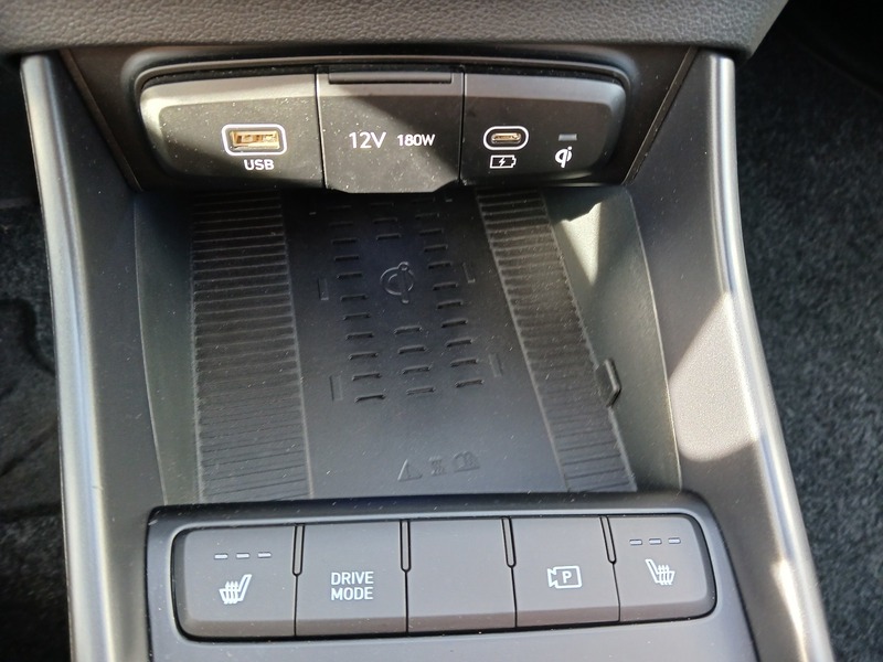 Fahrzeugabbildung i20 Trend 1.0 T-GDI Start&Stop MT  Bild 27 von 30