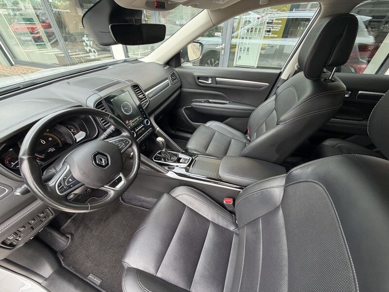 Fahrzeugabbildung Koleos X-Tronic-CVT Bild 34 von 46