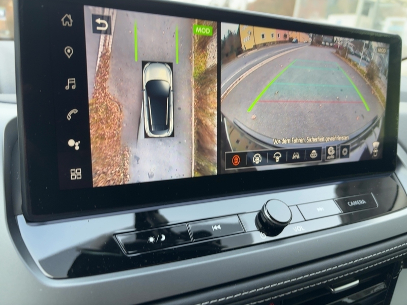 Fahrzeugabbildung Qashqai N-Connecta 1.5 VC-T e-POWER 190PS 4x2 WK Bild 15 von 20