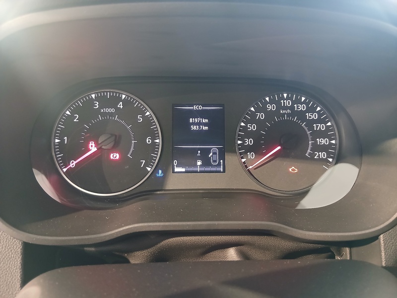 Fahrzeugabbildung Duster ABS Fahrerairbag ESP Bild 32 von 50