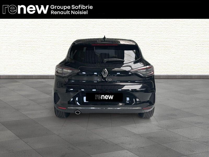 Renault Clio V