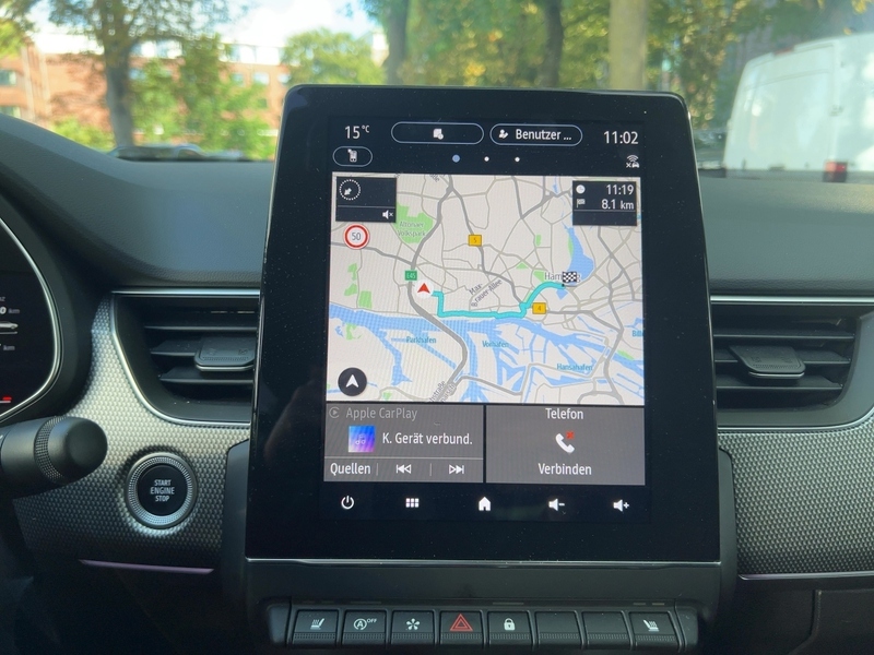 Fahrzeugabbildung Arkana Apple CarPlay BT Bild 14 von 22