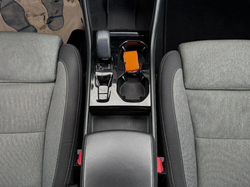 VOLVO XC40 2023 — imagine 43
