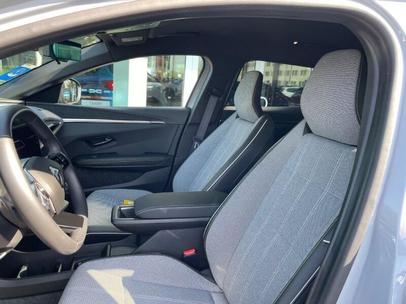 Fahrzeugabbildung Megane E-TECH 100% ele  100% elektrisch Bild 5 von 10