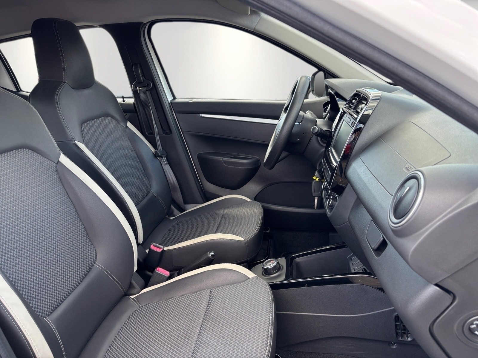 Dacia Spring – Bild 15