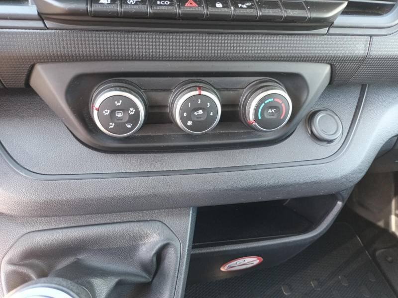 Renault Trafic Combi