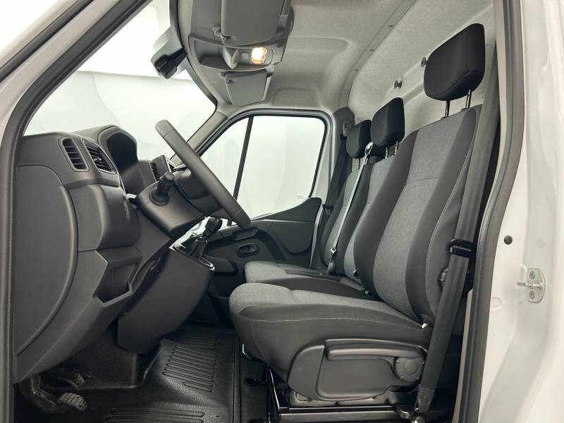 Renault Master III