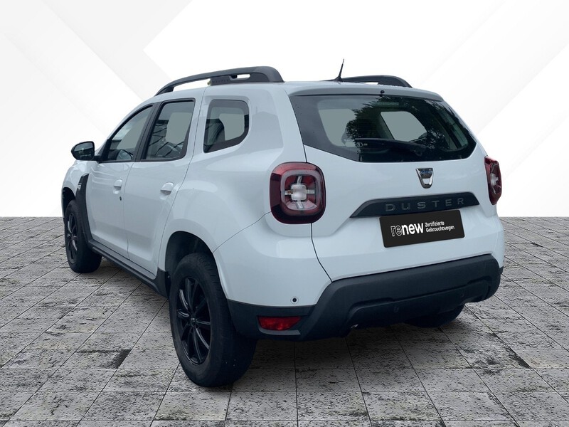 Fahrzeugabbildung Duster Comfort SCe 115 2WD Bild 3 von 19