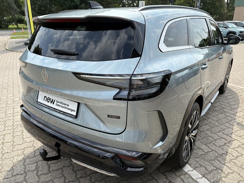 Fahrzeugabbildung Espace 6 Iconic Full Hybrid Bild 3 von 13