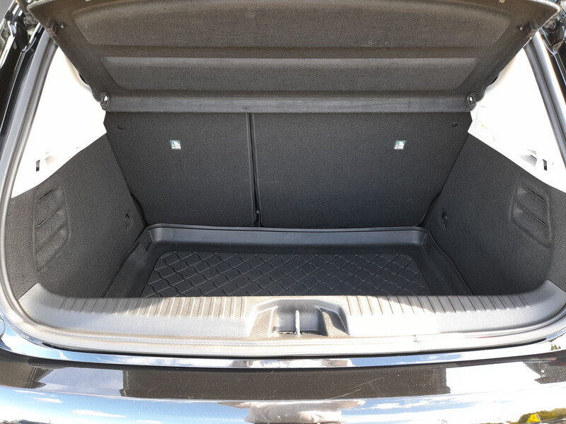 Fahrzeugabbildung Clio TCe 90 1.0 Bild 10 von 12