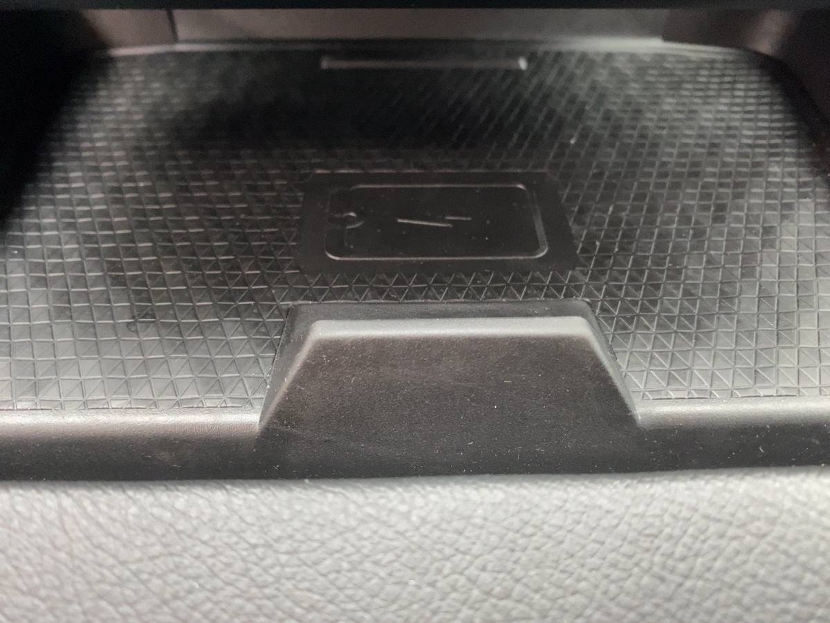 Renault Megane E-TECH – Bild 17