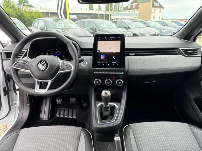 Fahrzeugabbildung Clio Techno Bild 14 von 15