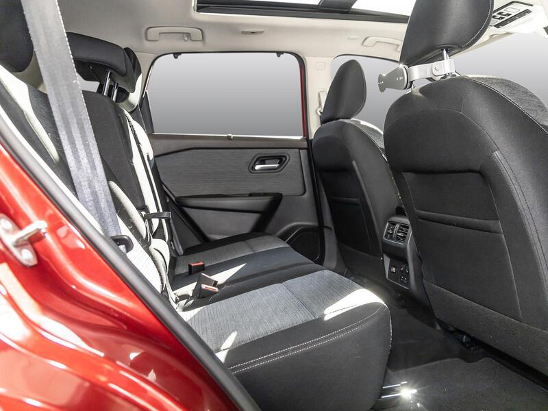 Fahrzeugabbildung X-Trail 7-SITZER 360° BT Bild 3 von 15
