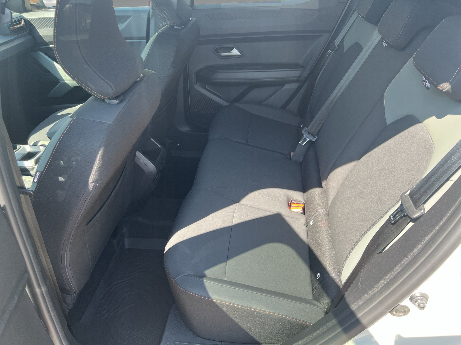 Dacia Duster – Bild 9