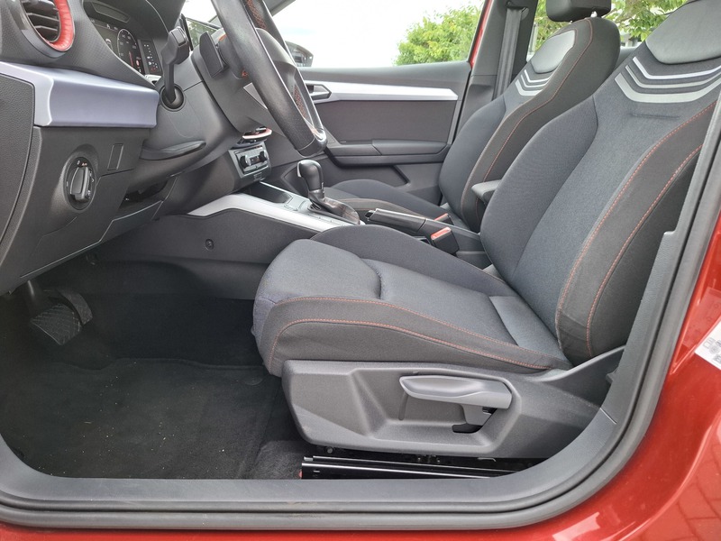 Seat Arona