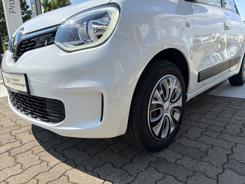 Fahrzeugabbildung Twingo Equilibre SCe 65 Start & Stop Bild 11 von 12