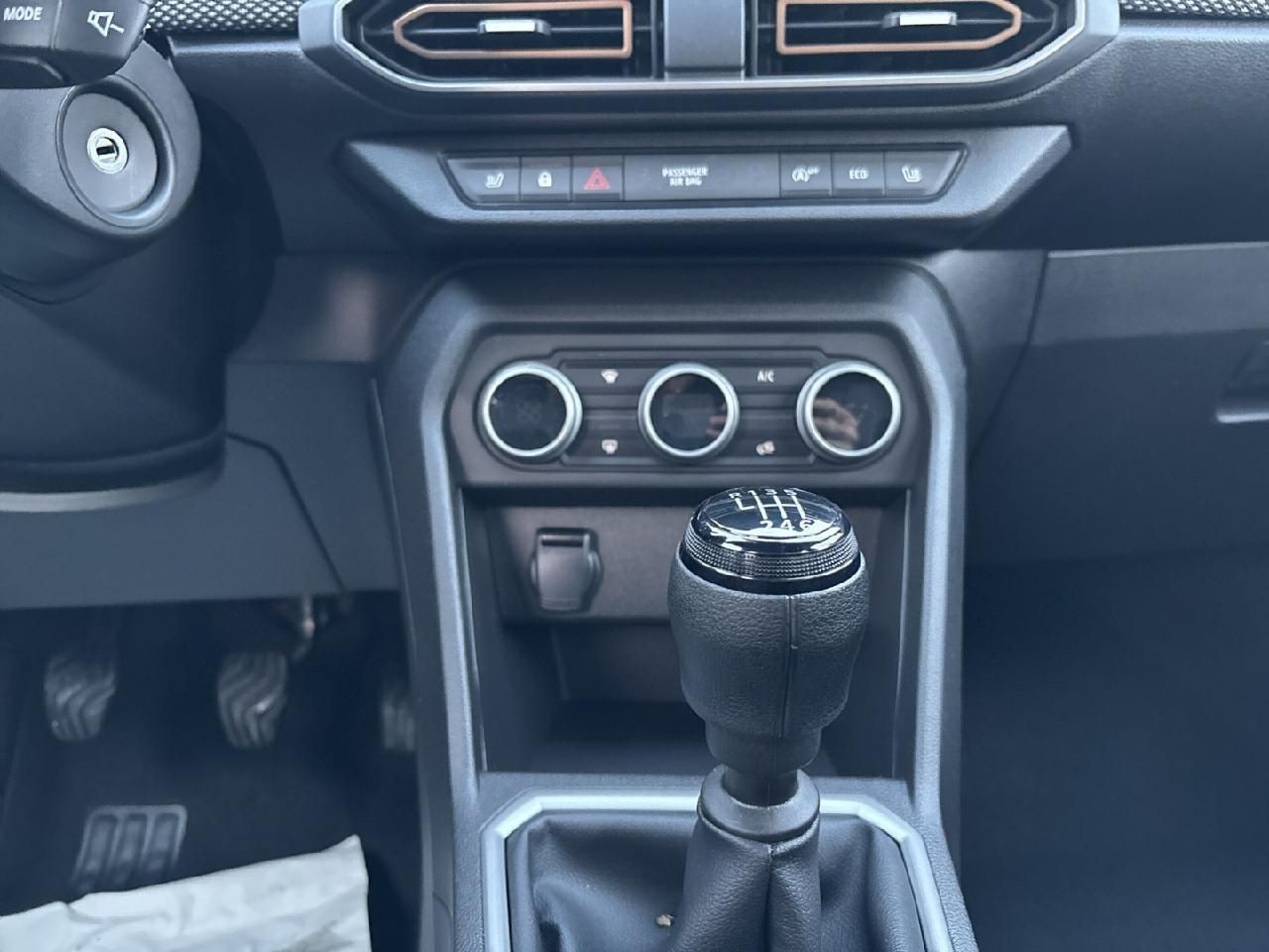Dacia Sandero – Bild 9