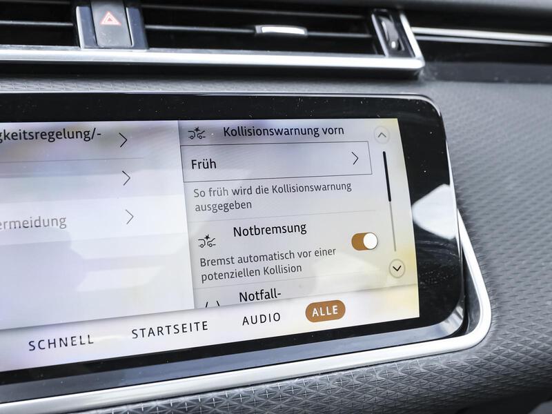 Fahrzeugabbildung Range Rover Velar SD AHK MATRIX Bild 14 von 15