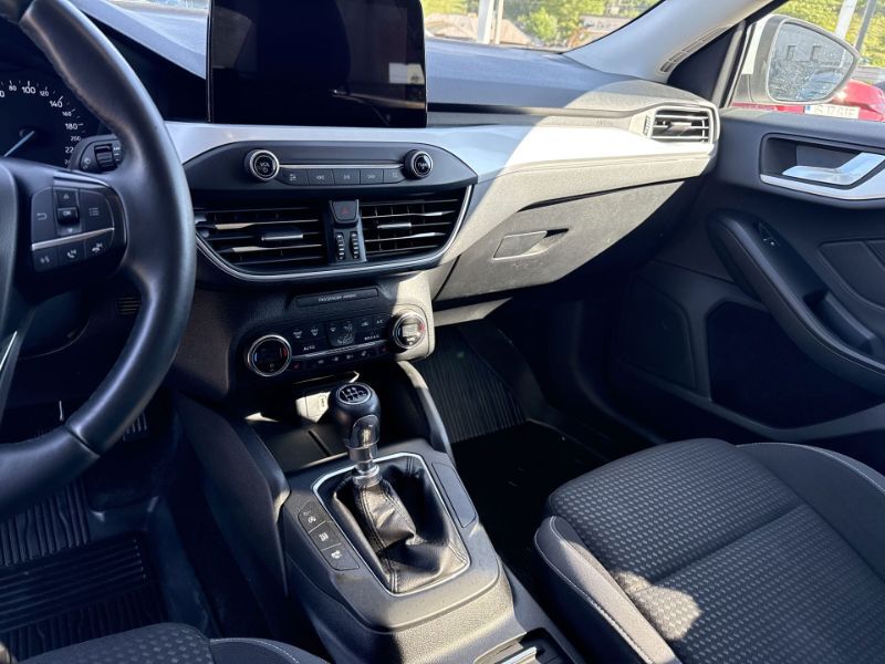 FORD Focus 2019 — imagine 15
