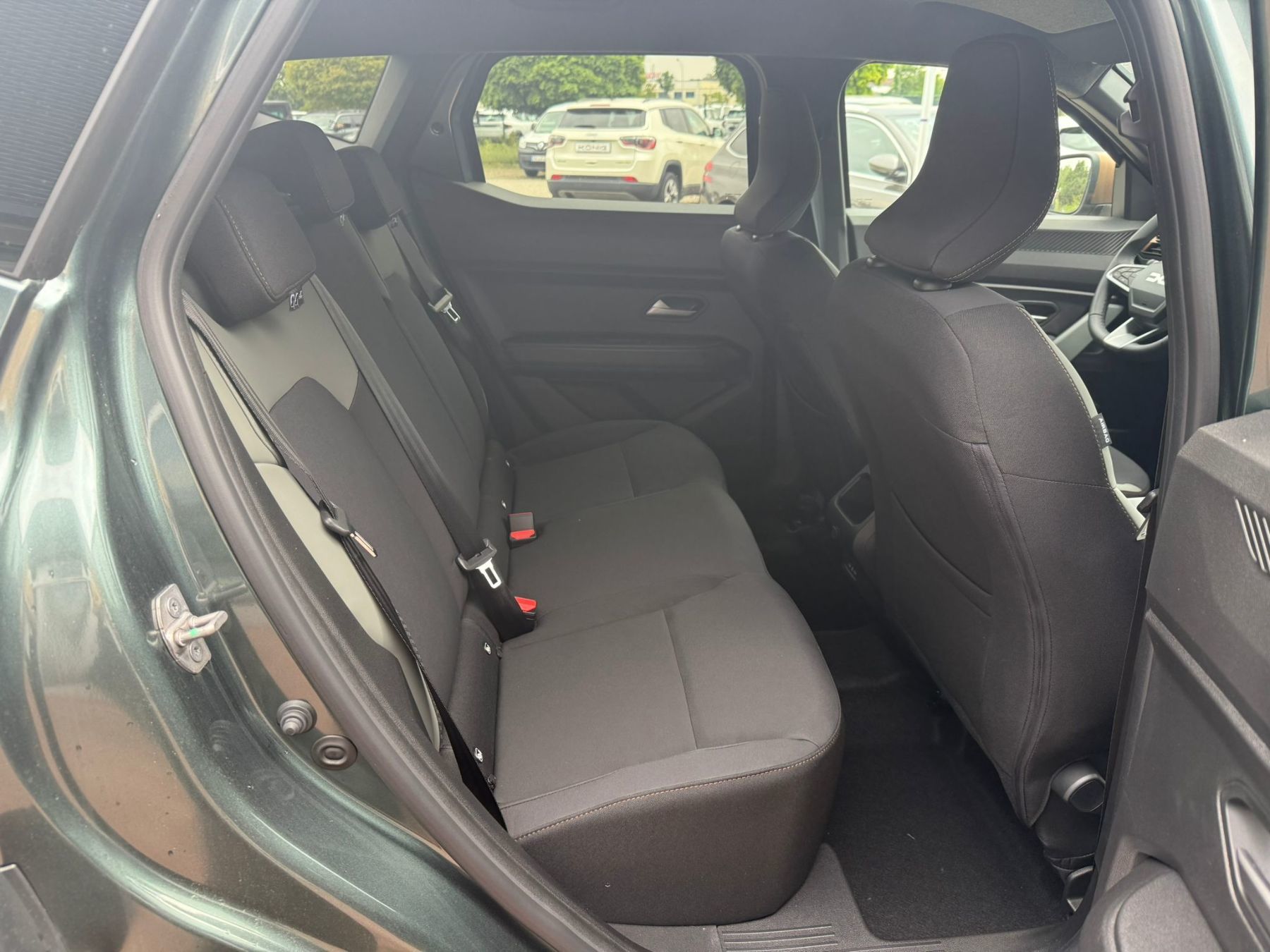 Dacia Duster – Bild 8