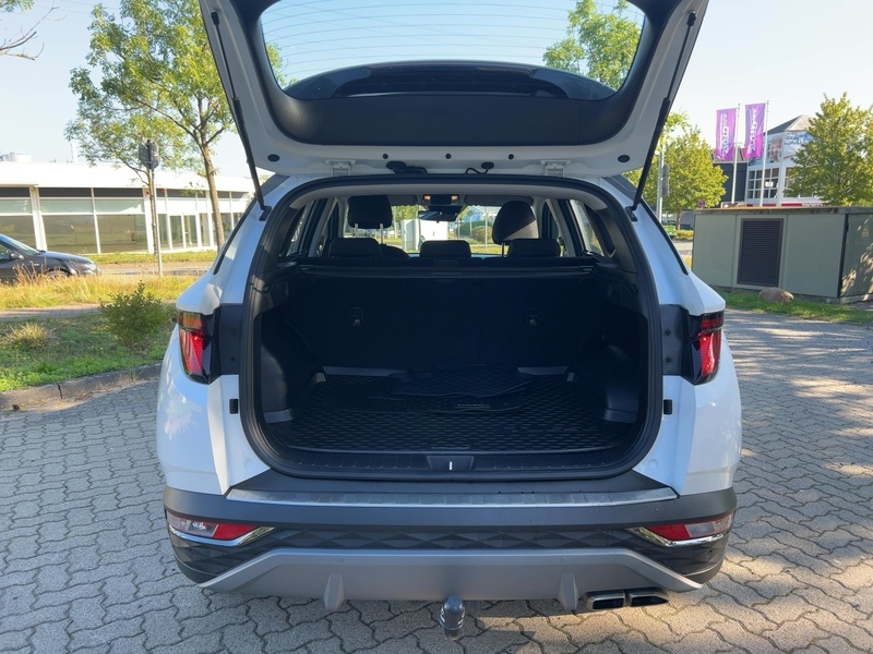 Fahrzeugabbildung TUCSON *GJR,AHK,PDC,SHZ* Bild 13 von 15