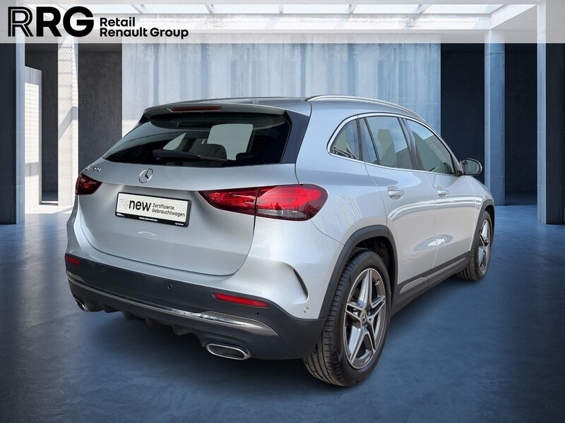Mercedes-Benz GLA 200