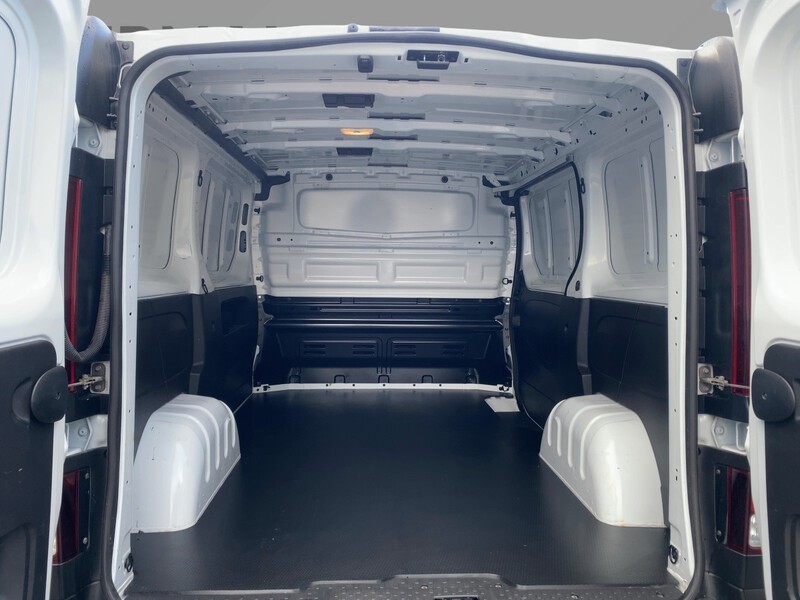 Fahrzeugabbildung Trafic Lkw Komfort L1H1 2,8t Blue dCi 130 Bild 6 von 20