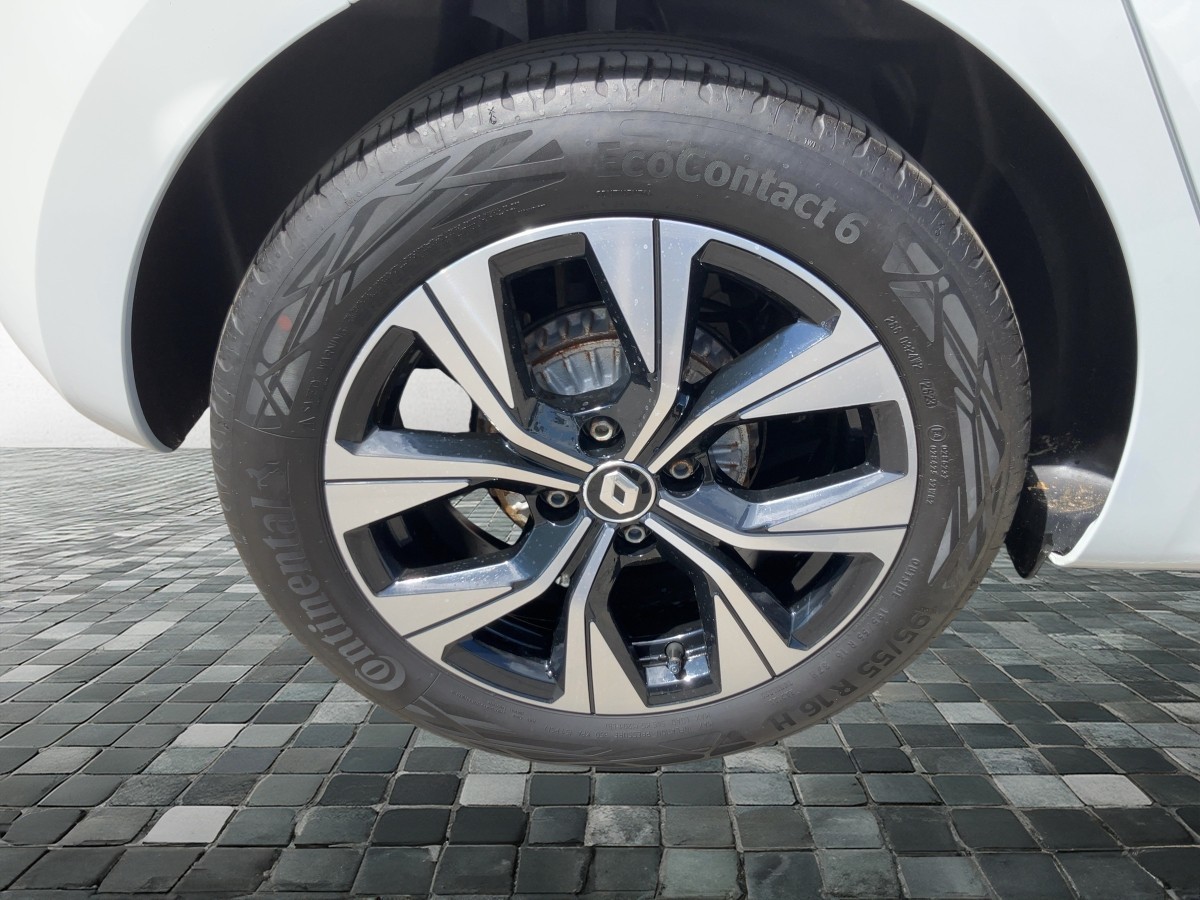 Renault Clio – Bild 11