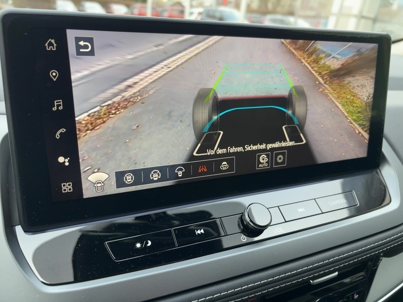 Fahrzeugabbildung Qashqai N-Connecta 1.5 VC-T e-POWER 190PS 4x2 WK Bild 18 von 20