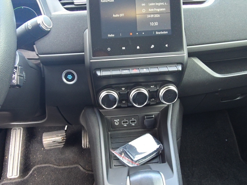 Fahrzeugabbildung Zoe Z.E.50 Entry Klima Tempomat DAB+ Bild 20 von 20
