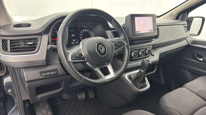 Renault Trafic Combi