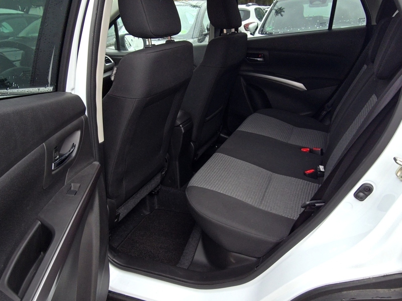 Suzuki S-Cross