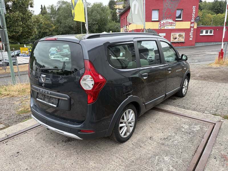 Dacia Lodgy