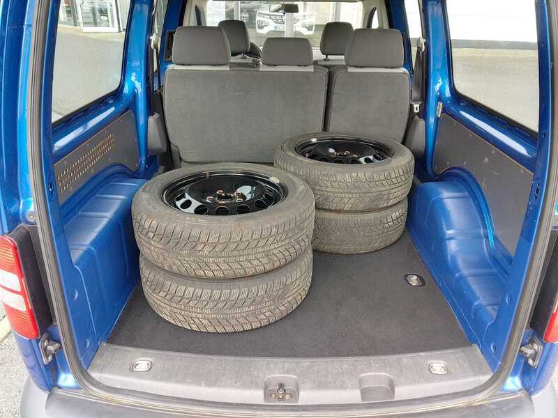 Fahrzeugabbildung Caddy 2.0 TDI 4Motion Bild 3 von 10