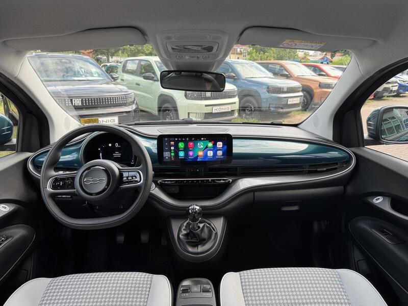Fahrzeugabbildung 500 KLIMA*CARPLAY*PDC*LED Bild 12 von 20