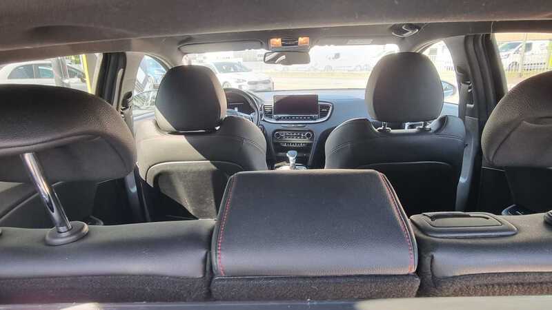 Kia ProCeed