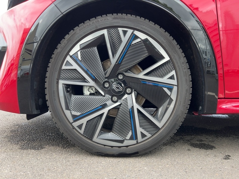 Fahrzeugabbildung Clio PDC BT Bild 22 von 23