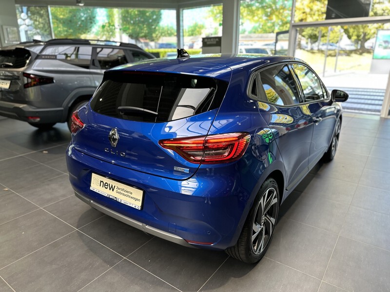 Fahrzeugabbildung Clio R.S. LINE E-TECH 145 Bild 19 von 50