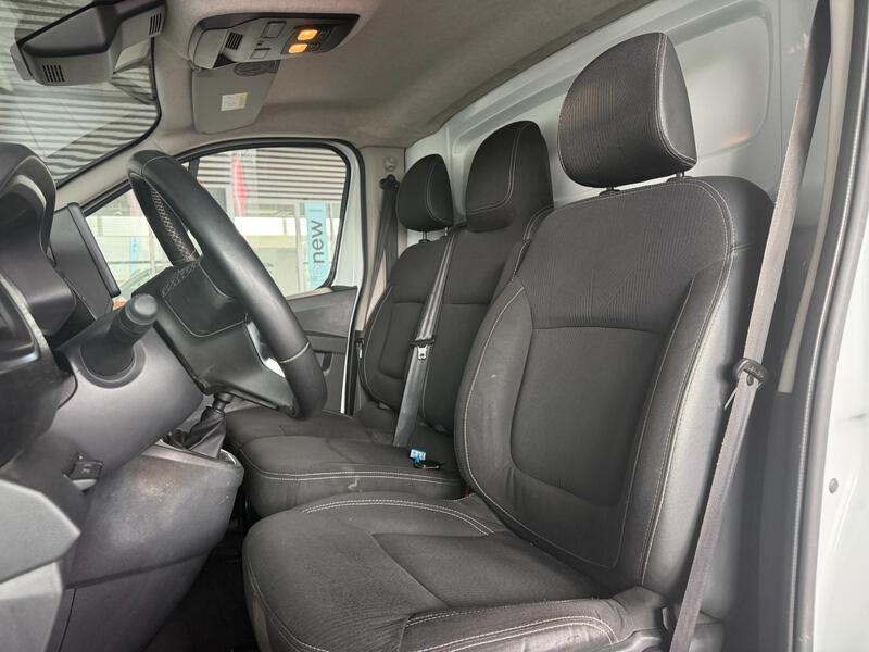 Nissan Primastar Fourgon