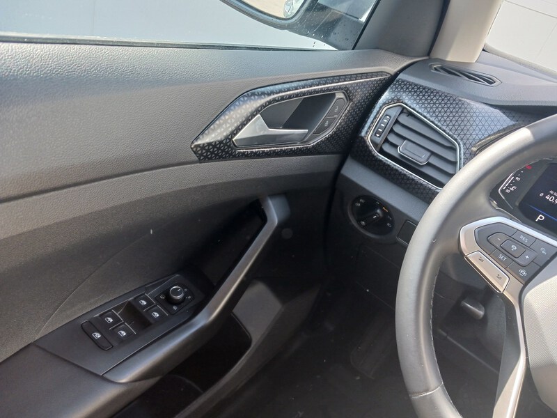 Fahrzeugabbildung T-Cross Style 1.0 TSI DSG Start&Stop *AUTOMATIK* Bild 14 von 30