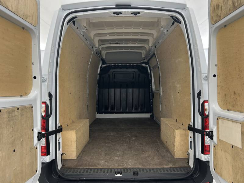 Renault Master III
