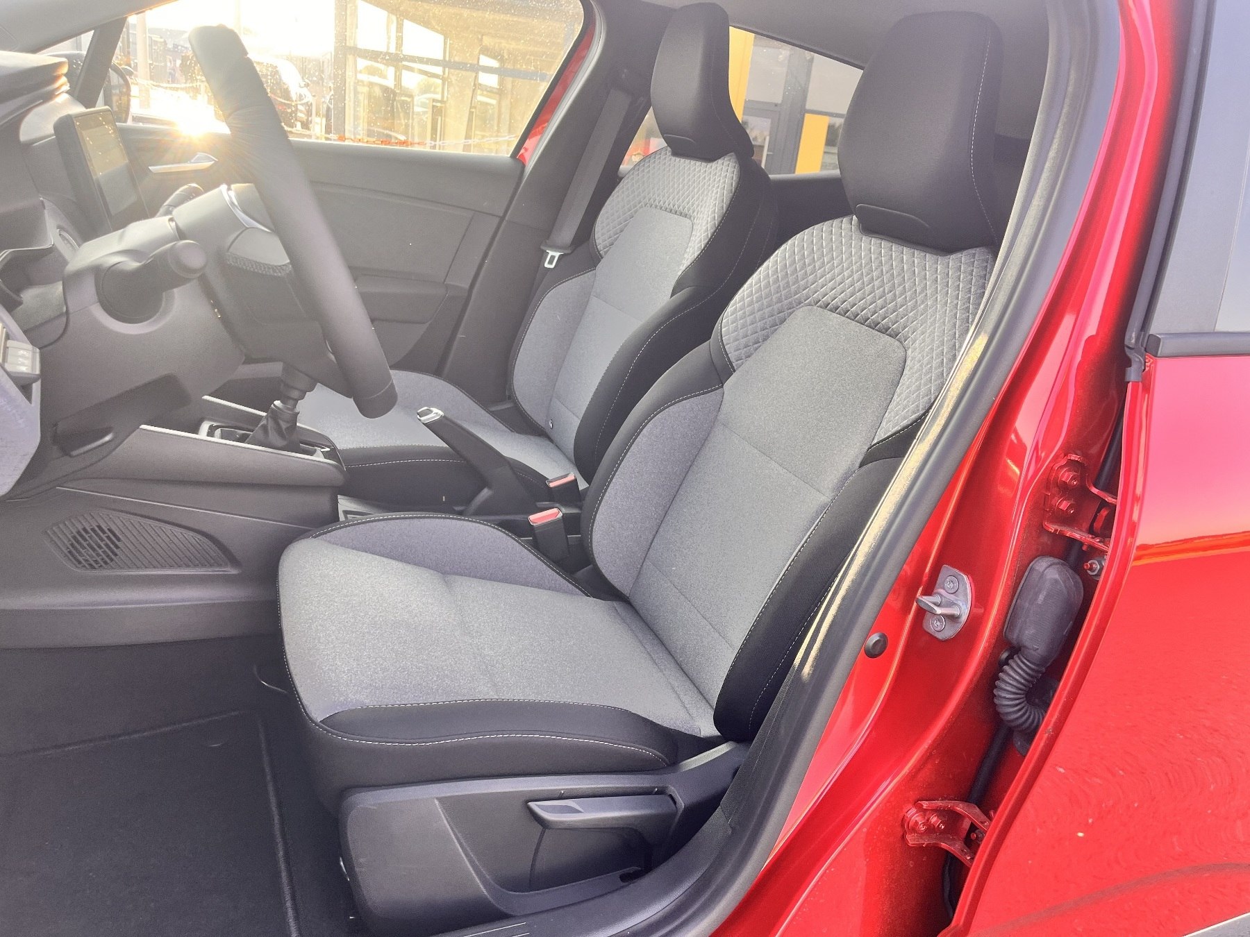 Renault Clio – Bild 14