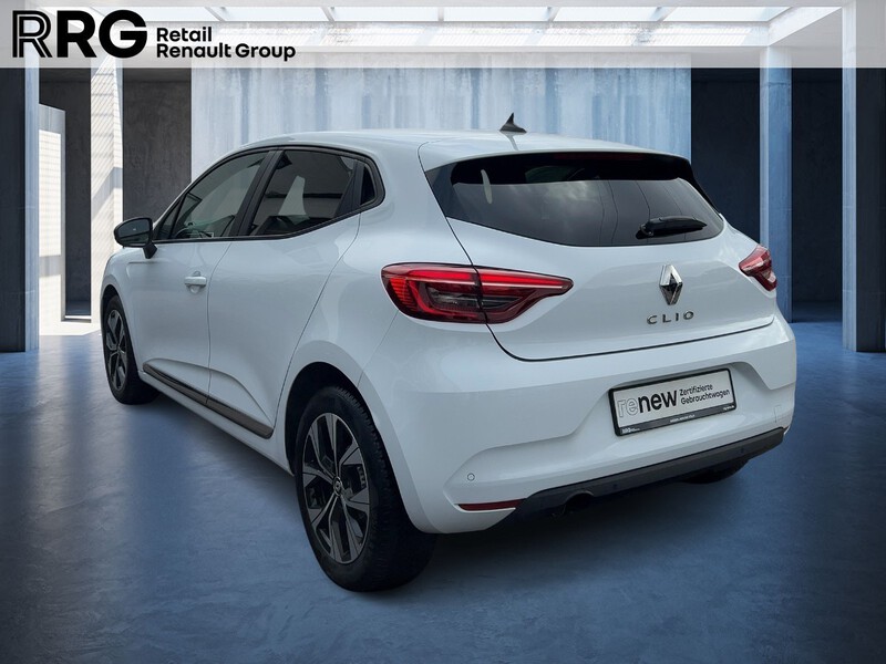 Fahrzeugabbildung Clio EVOLUTION TCe 90 Bild 4 von 23