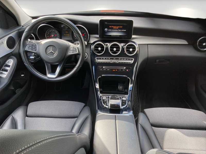 Fahrzeugabbildung C 250 Navi KlimaAT LED Bild 9 von 16