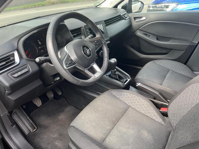 Fahrzeugabbildung Clio V ZEN TCe 90 (MY21) Bild 5 von 6