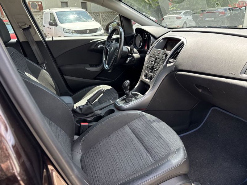 OPEL Astra 2018 — imagine 13